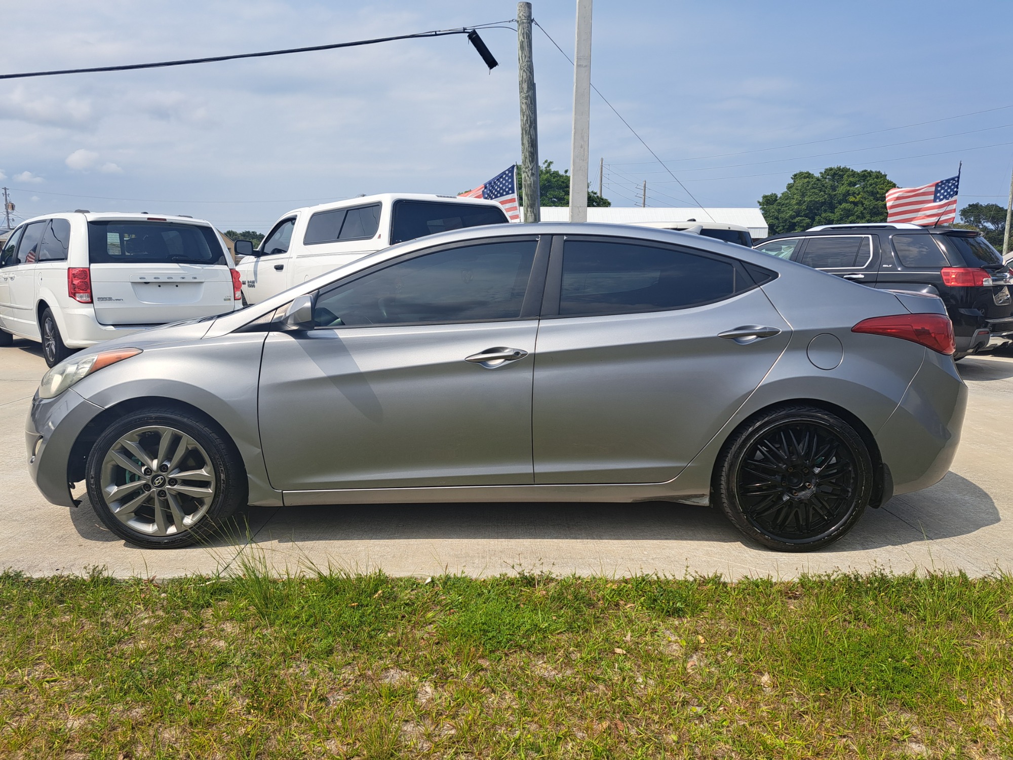 photo of 2013 Hyundai Elantra GLS A/T Manual